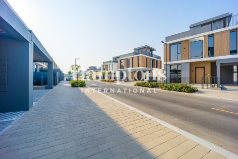 Снять в аренду виллу в Arabian Ranches 3, Дубай: 4 спальни, 299.98378700м², № 96798 - фото 7