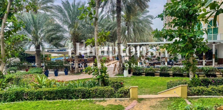 Квартира в FIVE Palm Jumeirah, Пальма Джумейра, Дубай, 2 спальни, 144.093м², № 96793