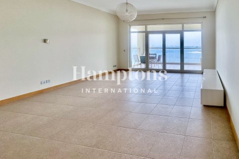 Снять в аренду квартиру в FIVE Palm Jumeirah, Пальма Джумейра, Дубай: 2 спальни, 144.09255300м², № 96793 - фото 2