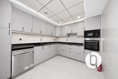 Appartement à Palm Jumeirah, Dubai, 2 chambres, 176 m², № 137431 - photo 9