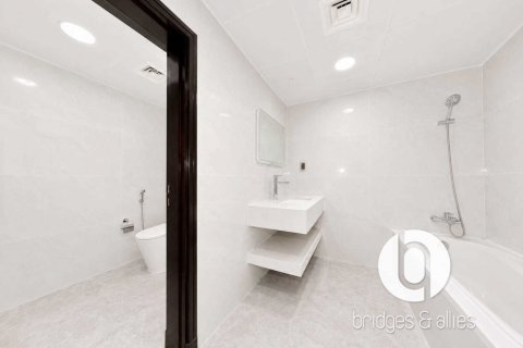 Appartement à Palm Jumeirah, Dubai, 2 chambres, 176 m², № 137431 - photo 16