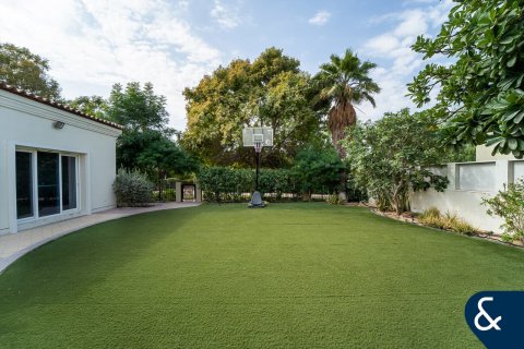 Снять в аренду виллу в Green Community Motor City, Motor City, Дубай: 4 спальни, 399м², № 91526 - фото 20