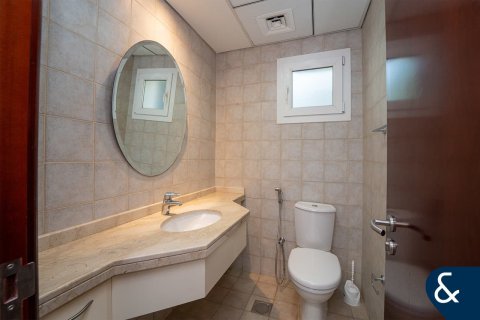 Снять в аренду виллу в Green Community Motor City, Motor City, Дубай: 4 спальни, 399м², № 91526 - фото 8