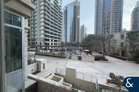 Apartamento en Emaar 6 Towers, Dubai Marina, Dubai, 3 dormitorios, 216 m², № 91530 - foto 17