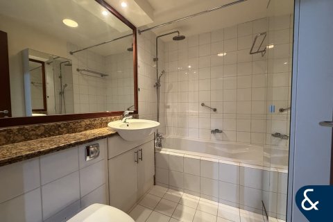 Apartamento en Emaar 6 Towers, Dubai Marina, Dubai, 3 dormitorios, 216 m², № 91530 - foto 14