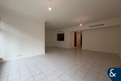 Apartamento en Emaar 6 Towers, Dubai Marina, Dubai, 3 dormitorios, 216 m², № 91530 - foto 4