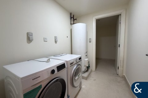 Apartamento en Emaar 6 Towers, Dubai Marina, Dubai, 3 dormitorios, 216 m², № 91530 - foto 18