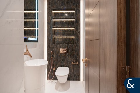 Apartamento en Jumeirah Lake Towers, Dubai, 4 dormitorios, 542 m², № 78756 - foto 25