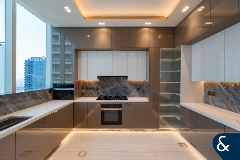 Apartamento en Jumeirah Lake Towers, Dubai, 4 dormitorios, 542 m², № 78756 - foto 12