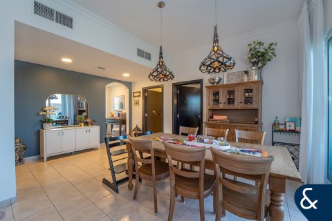 Apartamento en Green Community, Dubai, 2 dormitorios, 179 m², № 78752 - foto 6