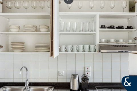 Apartment in Dubai Marina, Dubai 2 bedrooms, 109 sq.m. № 74563 - photo 4