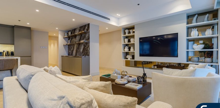 Квартира в Princess Tower, Дубай Марина, Дубай, 3 спальни, 187м², № 74559