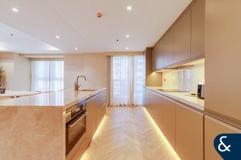 Купить квартиру в Princess Tower, Дубай Марина, Дубай: 3 спальни, 187м², № 74559 - фото 9