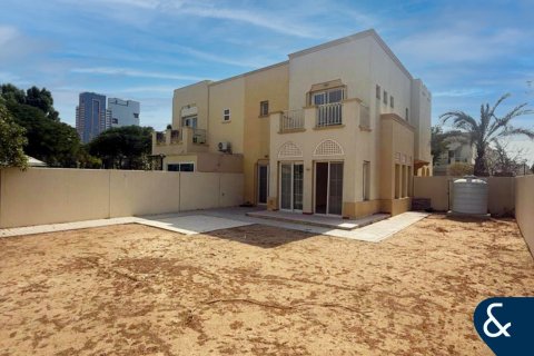 Villa à Springs 8, The Springs, Dubai, 3 chambres, 210 m², № 74564 - photo 1