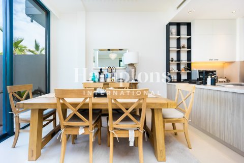 Adosado en Golf Grove, Dubai Hills Estate, Dubai, 3 dormitorios, 295.93971941 m², № 123231 - foto 3