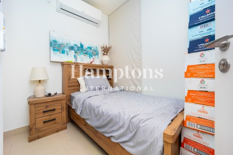 Adosado en Golf Grove, Dubai Hills Estate, Dubai, 3 dormitorios, 295.93971941 m², № 123231 - foto 11
