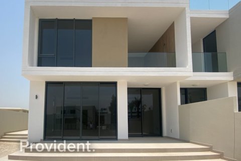 Villa en Dubai Hills Estate, Dubai, 3 dormitorios, № 935 - foto 16