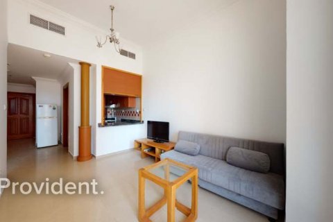 Apartment in Dubai Marina, Dubai 1 bedroom № 940 - photo 1