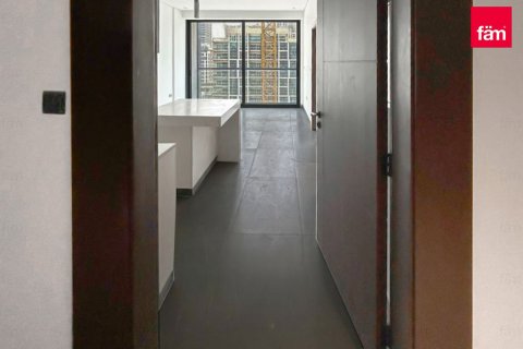 Apartment in Al Satwa, Dubai 1 bedroom, 70.7 sq.m. № 55575 - photo 9