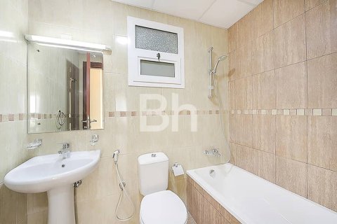 Купить квартиру в Джумейра Лейк Тауэрс, Дубай: 3 спальни, 106м², № 56958 - фото 9