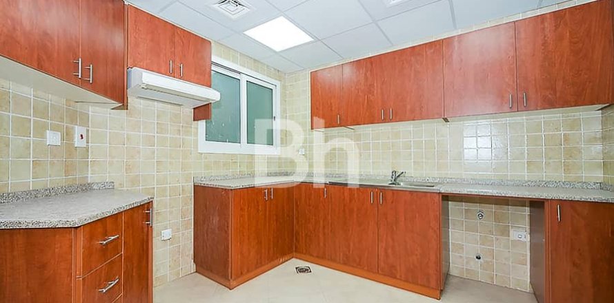Квартира в Джумейра Лейк Тауэрс, Дубай, 3 спальни, 106м², № 56958