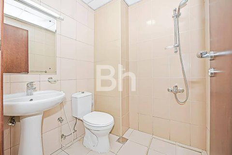 Купить квартиру в Джумейра Лейк Тауэрс, Дубай: 3 спальни, 106м², № 56958 - фото 8