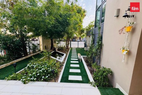 Townhouse in Dubai Hills Estate, Dubai 4 bedrooms, 308.2 sq.m. № 118369 - photo 3
