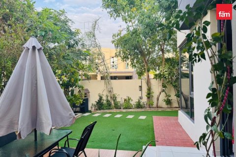 Townhouse in Dubai Hills Estate, Dubai 4 bedrooms, 308.2 sq.m. № 118369 - photo 5