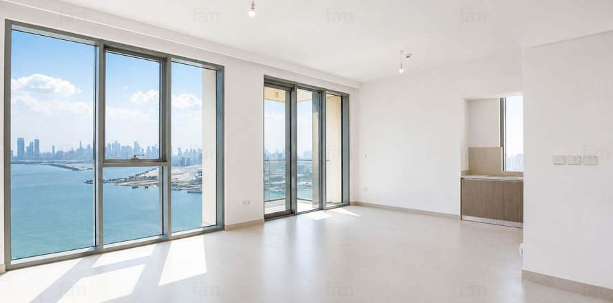 Квартира в Дубае, 2 спальни, 120.8м², № 118370