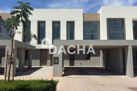 Villa en The Valley, Dubai, 3 dormitorios, 174 m², № 104850