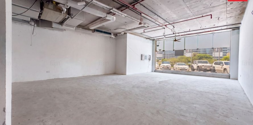Shop in Dubai 100.1 sq.m. № 120694