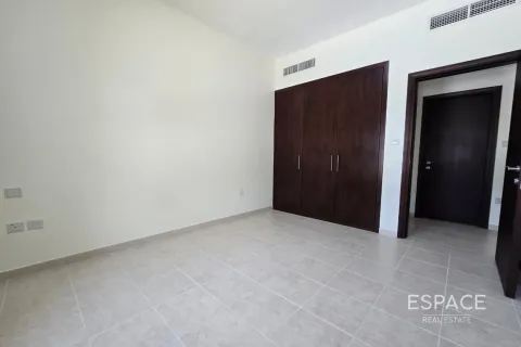 Снять в аренду таунхаус в Арабиан Ранчес, Дубай: 3 спальни, 234м², № 71310 - фото 11