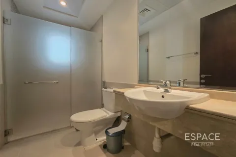 Снять в аренду таунхаус в Арабиан Ранчес, Дубай: 3 спальни, 234м², № 71310 - фото 9