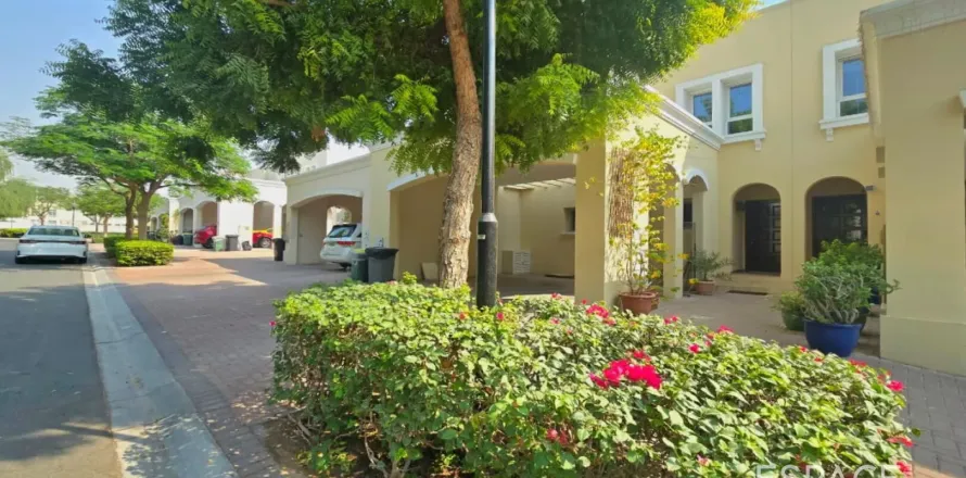 Таунхаус в Арабиан Ранчес, Дубай, 3 спальни, 234м², № 71310