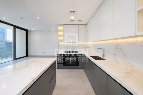 Appartement à Business Bay, Dubai, 3 chambres, 179.95 m², № 134206 - photo 23