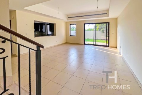 Villa in Reem, Dubai 3 bedrooms, 200 sq.m. № 13438 - photo 12