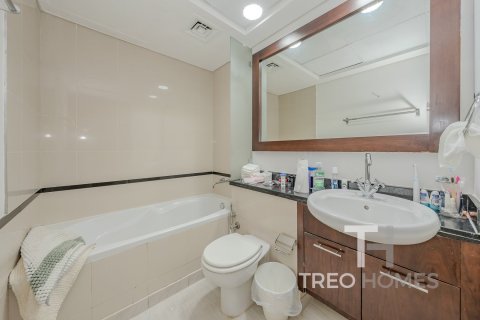 Apartment in Greens, Dubai 2 bedrooms, 118 sq.m. № 13439 - photo 14