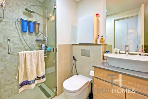 Купить квартиру в Джумейра Гольф Эстейтс, Дубай: 3 спальни, 166м², № 13437 - фото 10