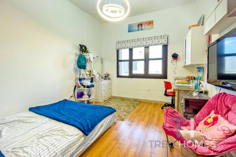 Купить квартиру в Джумейра Гольф Эстейтс, Дубай: 3 спальни, 166м², № 13437 - фото 9