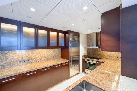 Apartamento en Downtown Dubai (Downtown Burj Dubai), Dubai, 1 dormitorio, 128 m², № 77300 - foto 7