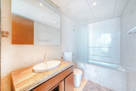 Apartamento en Downtown Dubai (Downtown Burj Dubai), Dubai, 2 dormitorios, 189.1 m², № 77298 - foto 15