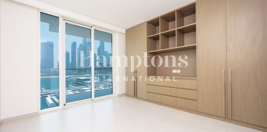 Appartement à Dubai Harbour, Dubai, 3 chambres, 193.889 m², № 118445