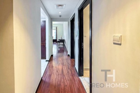 Appartement à Jumeirah Lake Towers, Dubai, 1 chambre, 91 m², № 13647 - photo 2