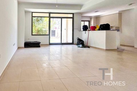 تاون هاوس في Zahra Townhouses, Town Square, دبي 3 غرف نوم, 207 م² رقم 13639 - صورة 2