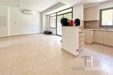 تاون هاوس في Zahra Townhouses, Town Square, دبي 3 غرف نوم, 207 م² رقم 13639 - صورة 4