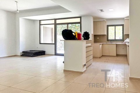 تاون هاوس في Zahra Townhouses, Town Square, دبي 3 غرف نوم, 207 م² رقم 13639 - صورة 3