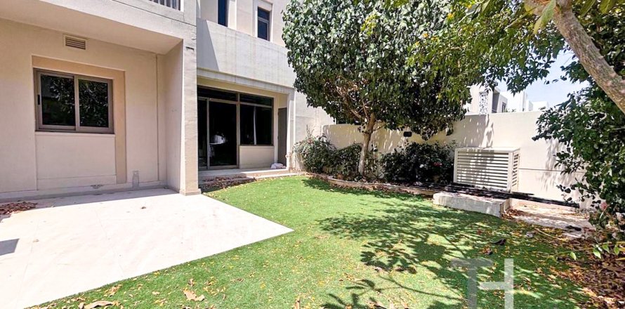 تاون هاوس في Zahra Townhouses, Town Square, دبي 3 غرف نوم, 207 م² رقم 13639