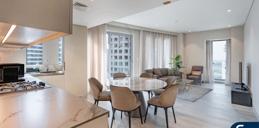 Appartement à Dubai Marina, Dubai, 2 chambres, 110 m², № 76196