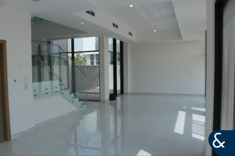 Villa in Al Furjan, Dubai 4 bedrooms, 567 sq.m. № 76095 - photo 2