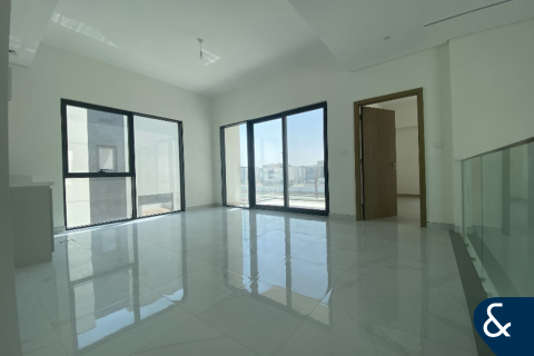 Villa in Al Furjan, Dubai 4 bedrooms, 567 sq.m. № 76095 - photo 9
